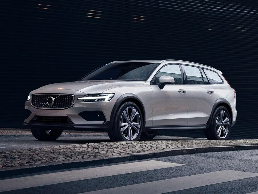 Volvo V60 Cross Country — фото модели