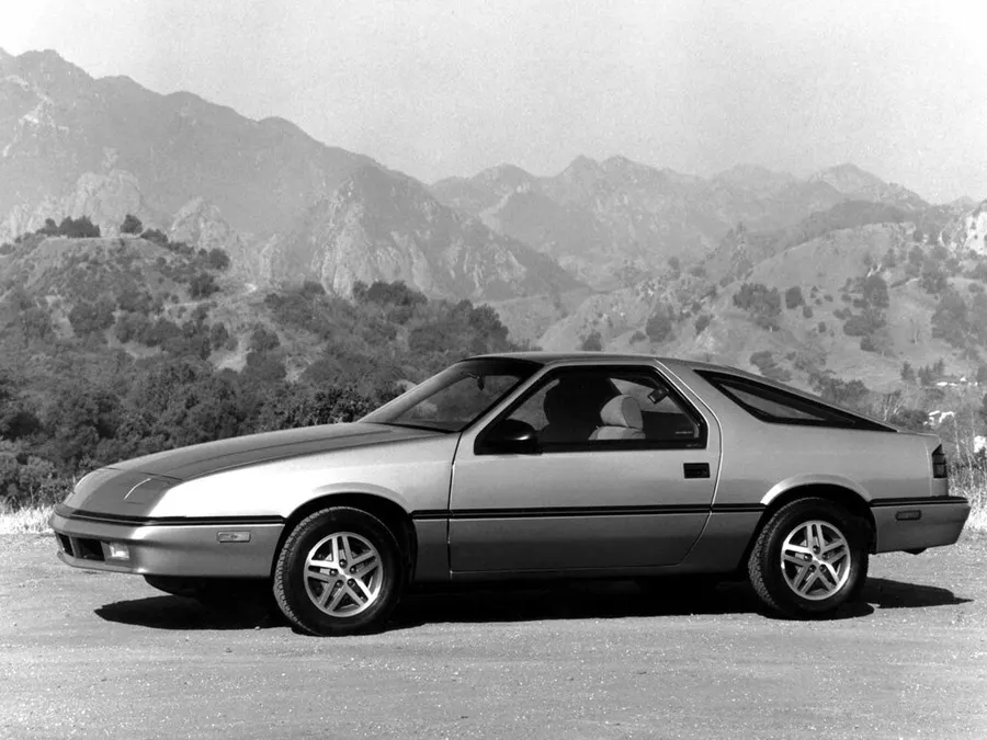 Chrysler Daytona — фото модели