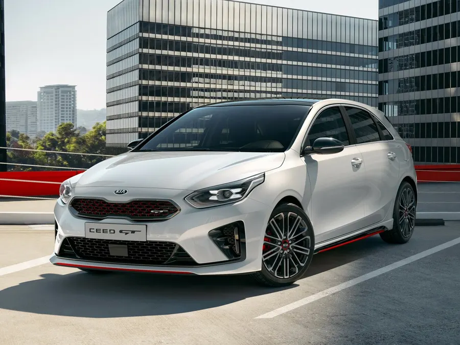 Kia Ceed GT — фото модели