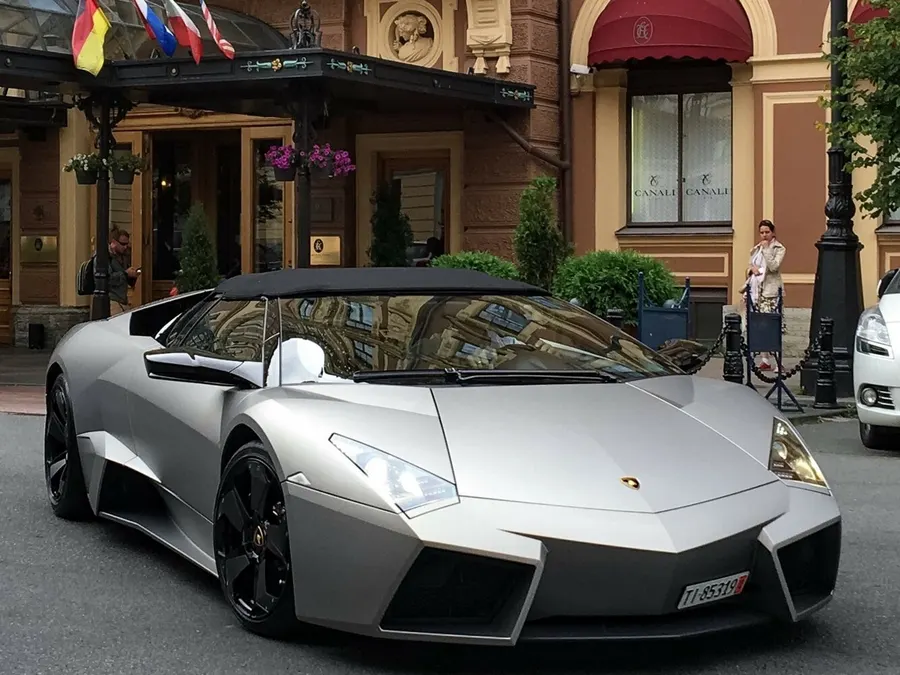 Lamborghini Reventon — фото модели