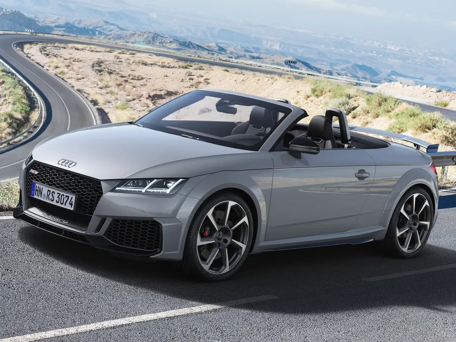 Audi TT RS — фото модели