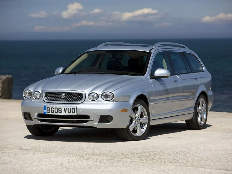 Jaguar X-Type — фото модели