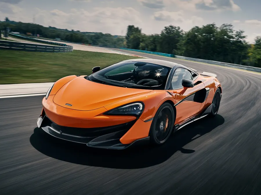 McLaren 600LT — фото модели