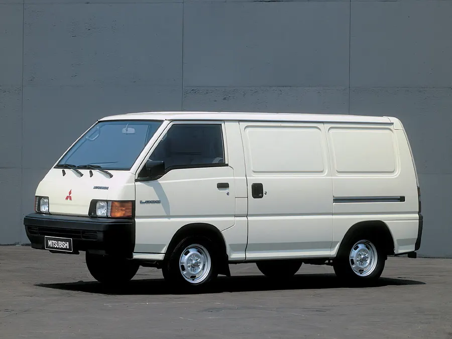 Mitsubishi L300 — фото модели