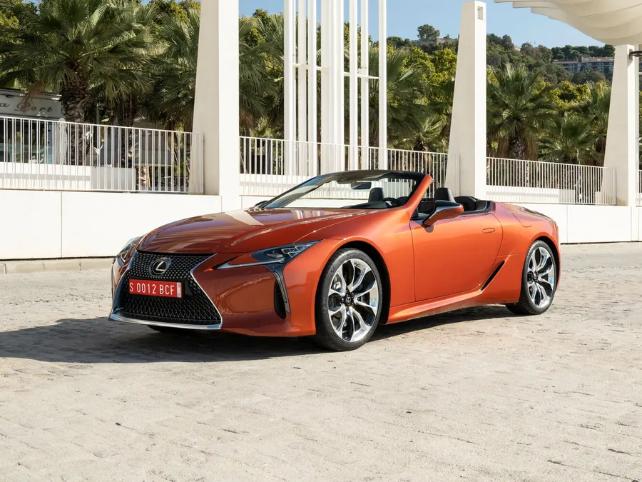 Lexus LC — фото модели