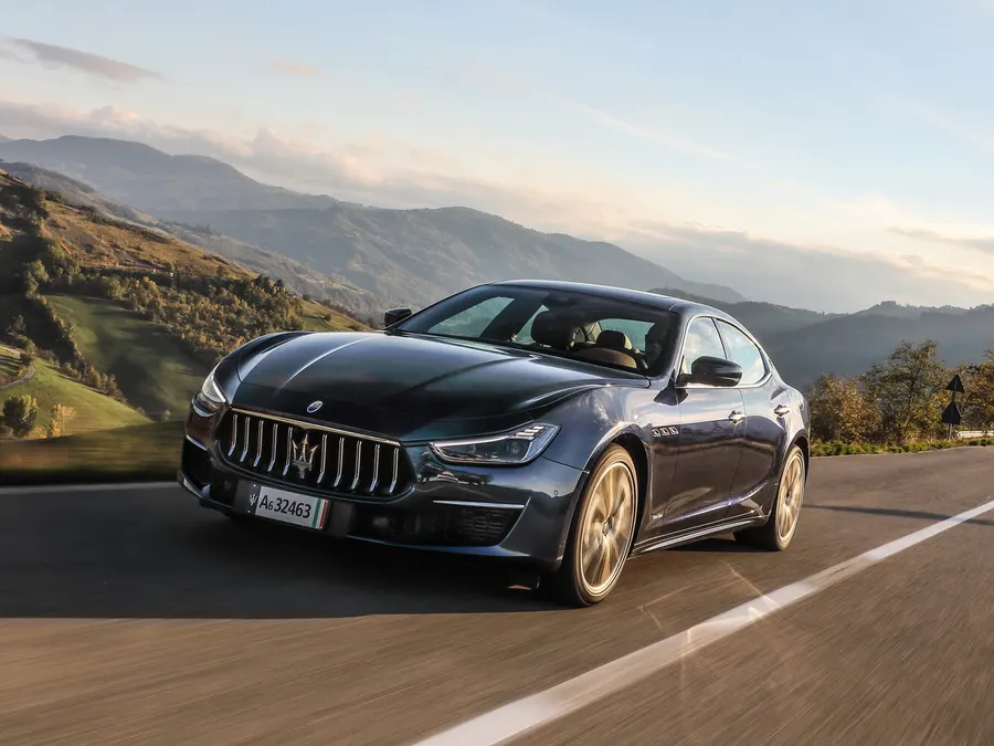 Maserati Ghibli — фото модели