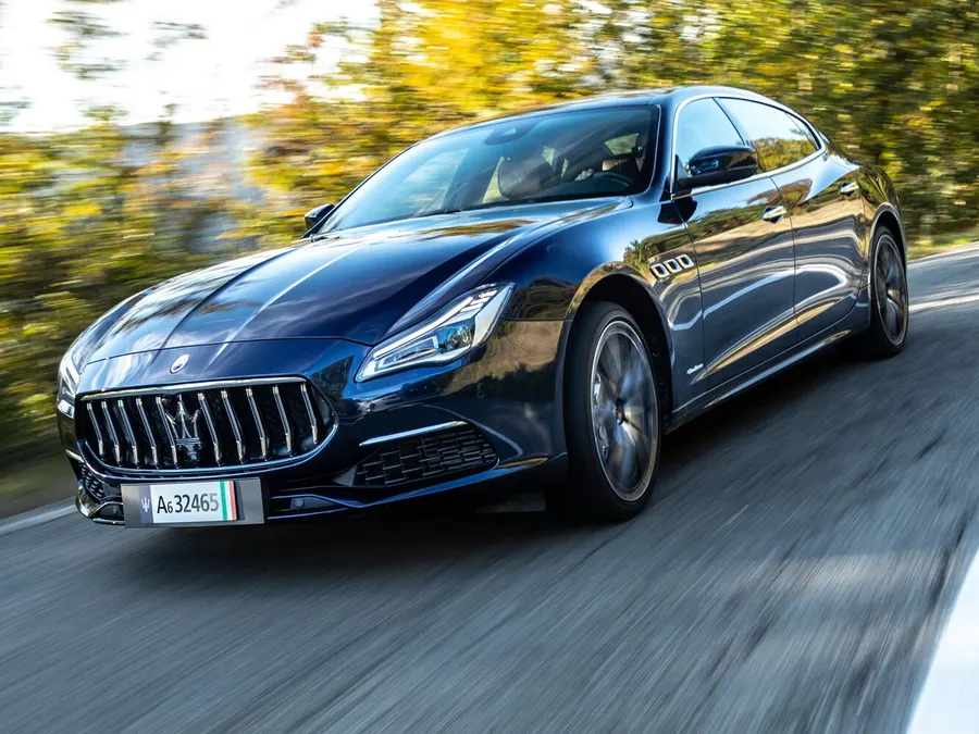 Maserati Quattroporte — фото модели