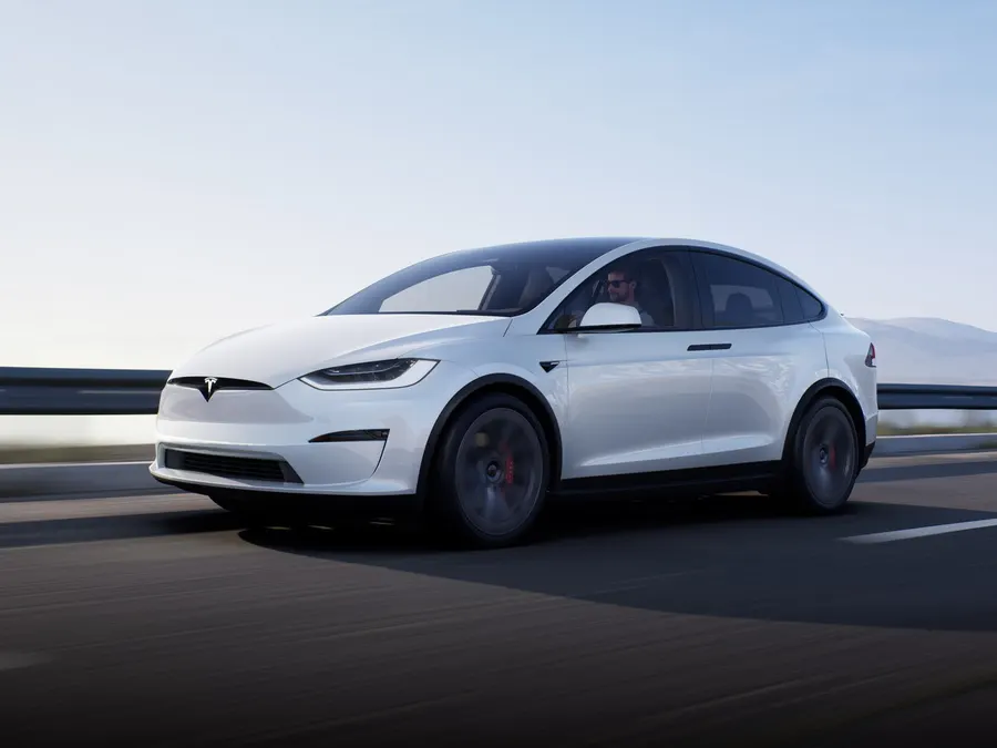 Tesla Model X — фото модели