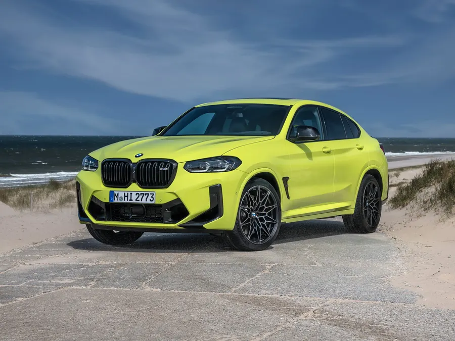 BMW X4 M — фото модели