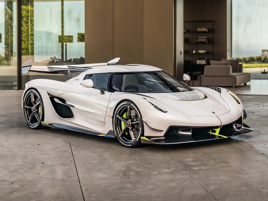 Koenigsegg Jesko — фото модели