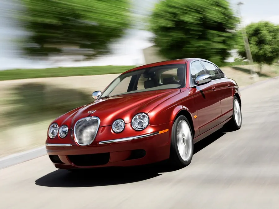 Jaguar S-Type — фото модели