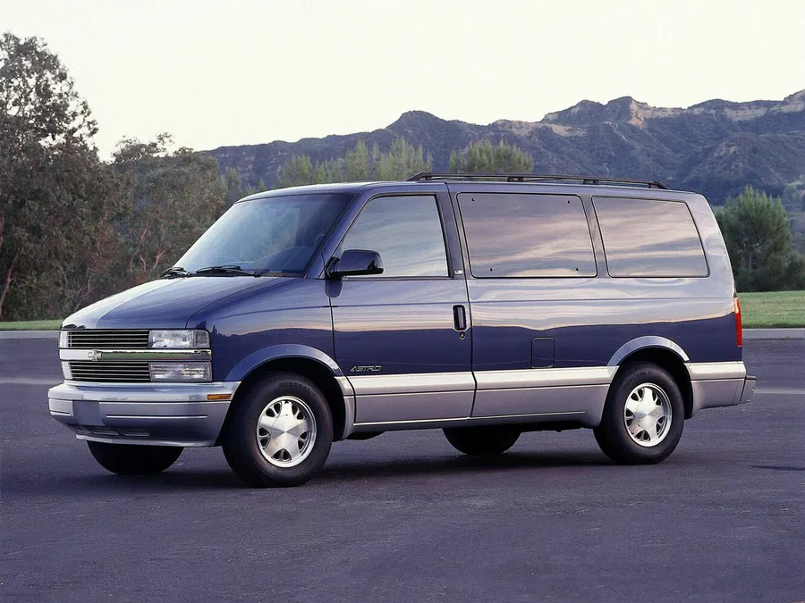 Chevrolet Astro — фото модели