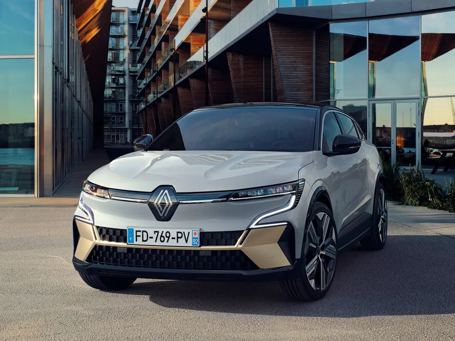 Renault Megane E-Tech — фото модели