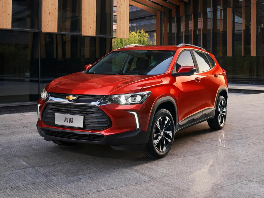 Chevrolet Tracker — фото модели