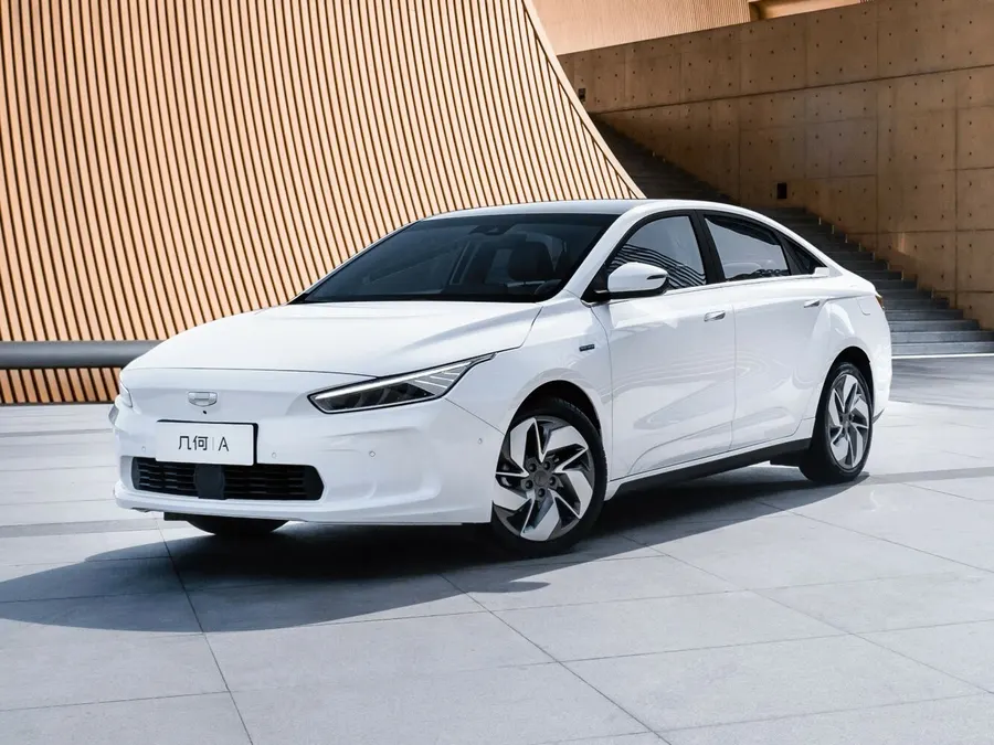 Geely Geometry A — фото модели