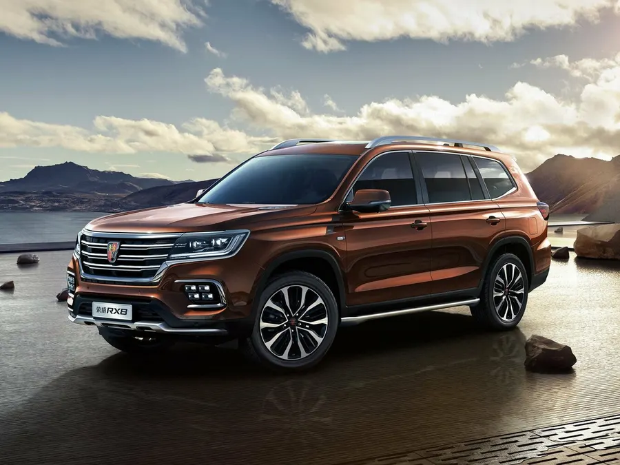 Roewe RX8 — фото модели