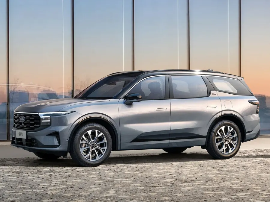 Ford Edge — фото модели