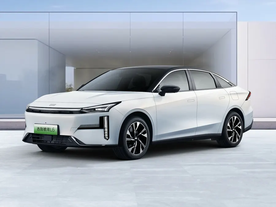Geely Galaxy L6 — фото модели