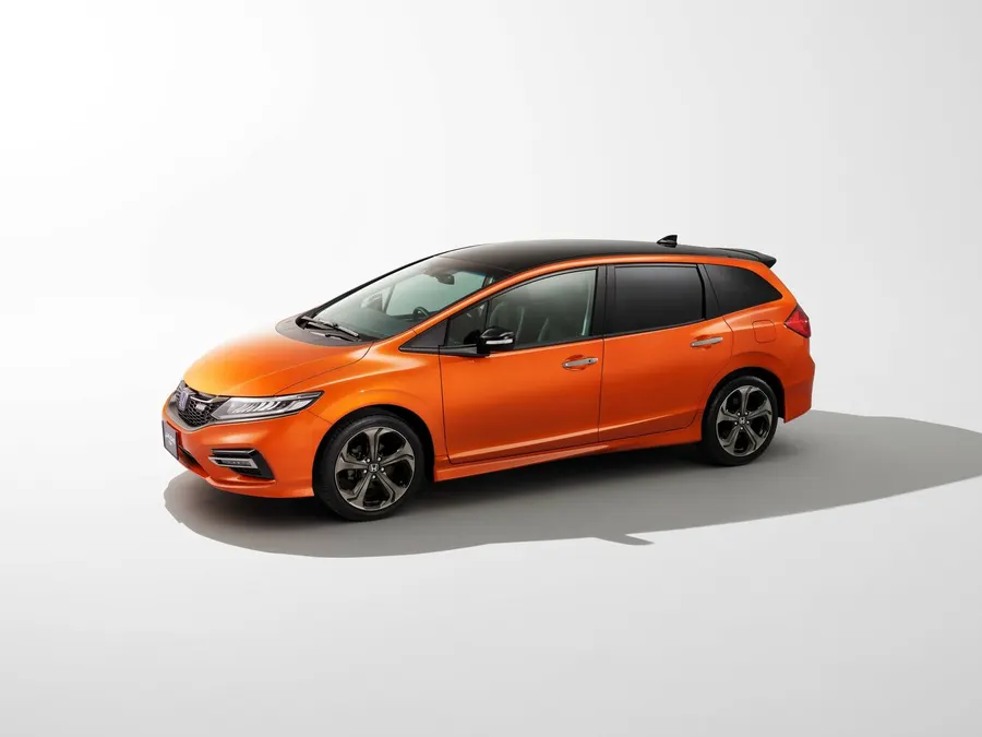 Honda Jade — фото модели