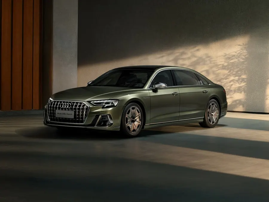 Audi A8 — фото модели