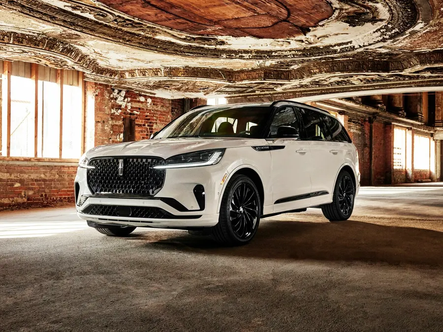 Lincoln Aviator — фото модели