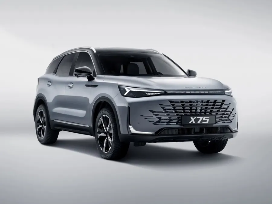 BAIC X75 — фото модели