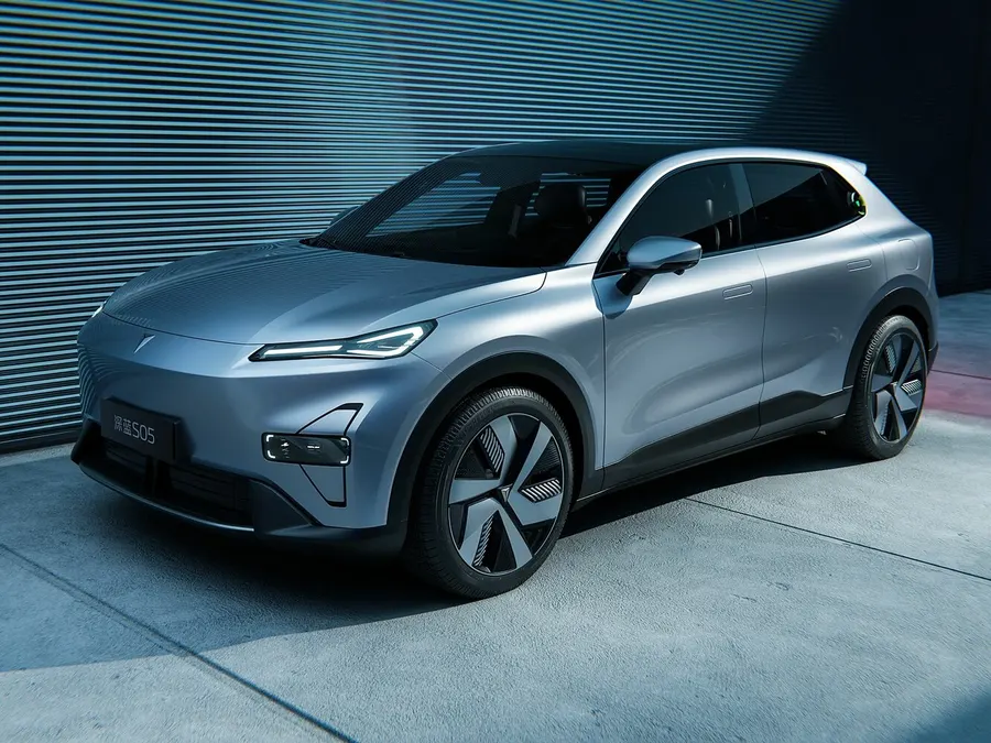 Changan Deepal S05 — фото модели