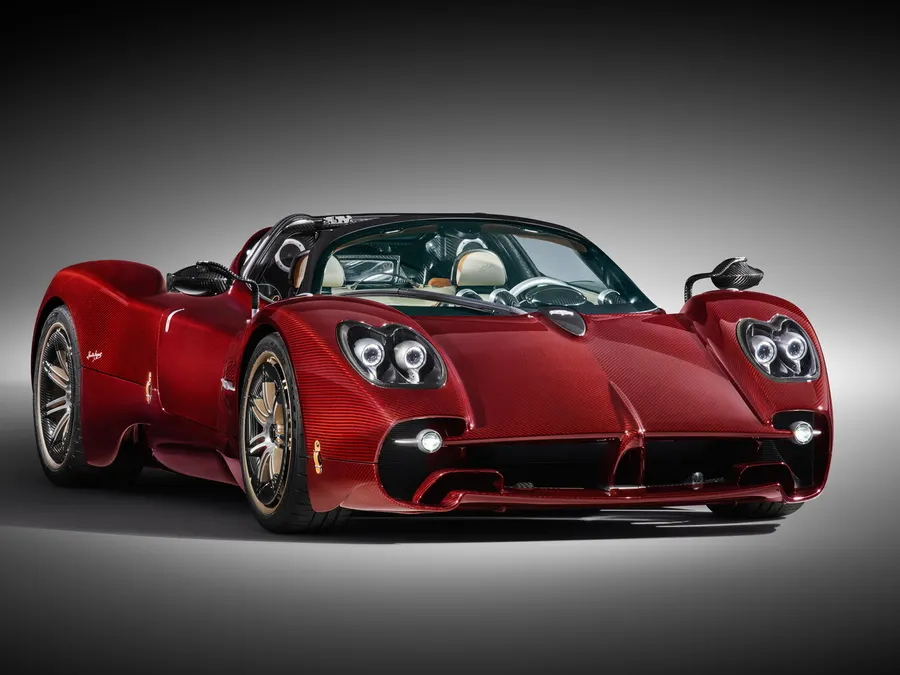 Pagani — фото модели