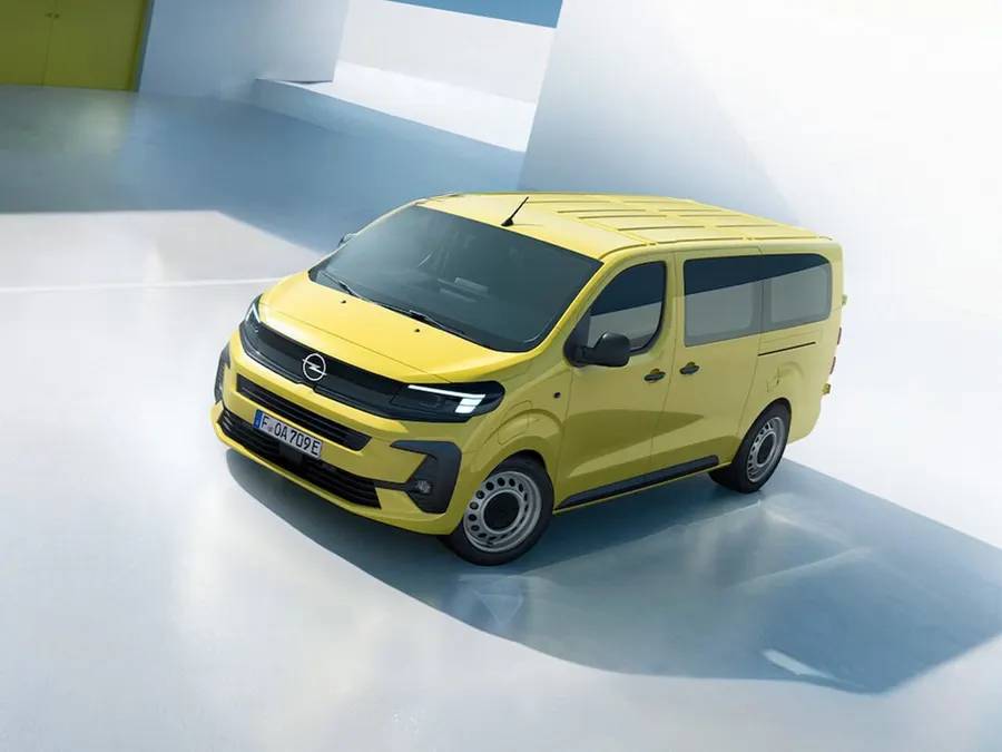 Opel Vivaro — фото модели