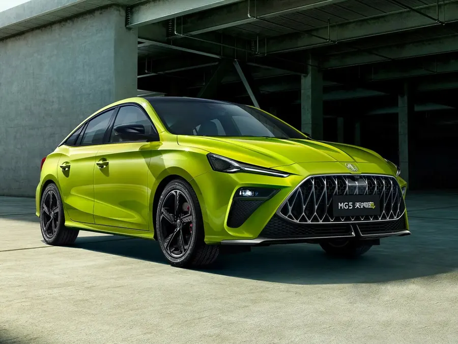 MG 5 Scorpio — фото модели
