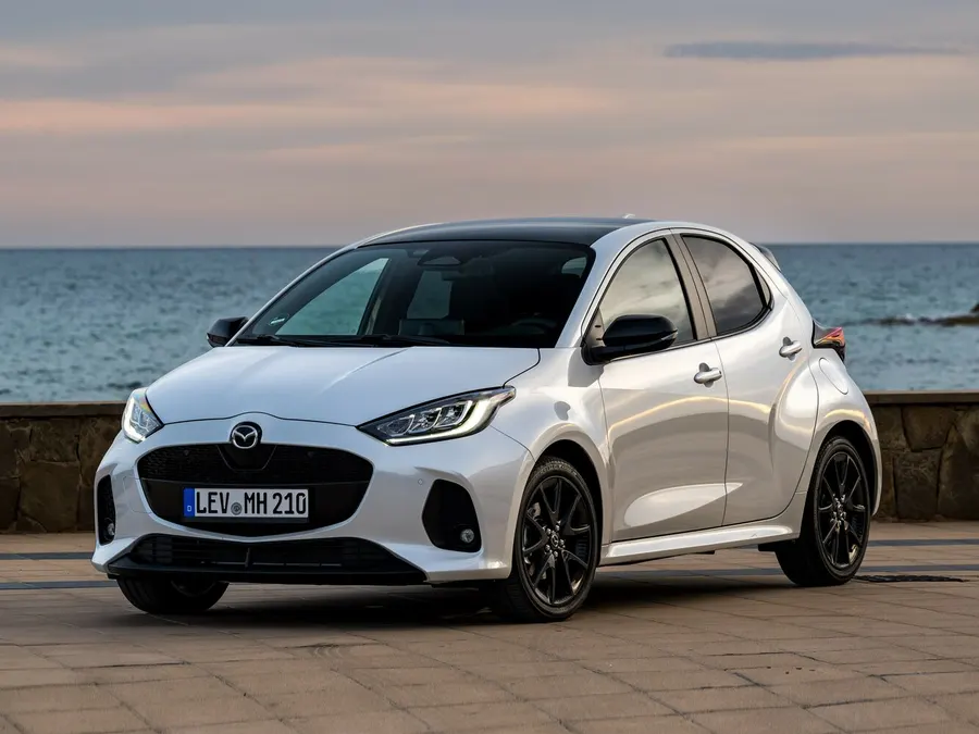Mazda 2 — фото модели