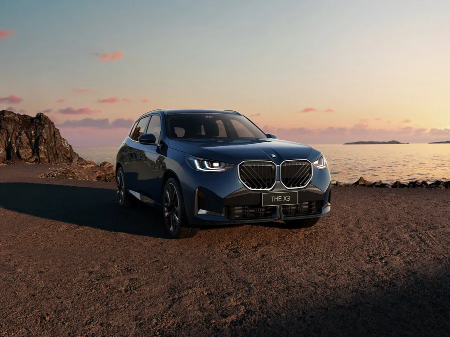 BMW X3 — фото модели