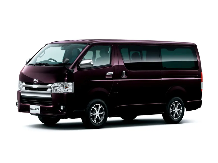 Toyota RegiusAce — фото модели