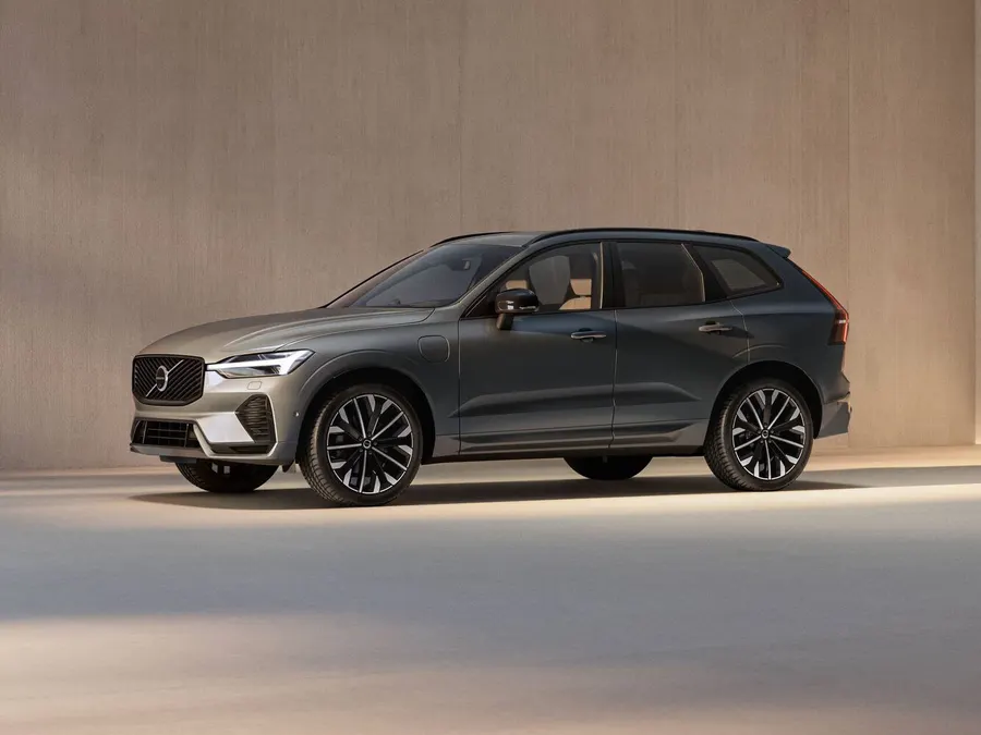 Volvo XC60 — фото модели