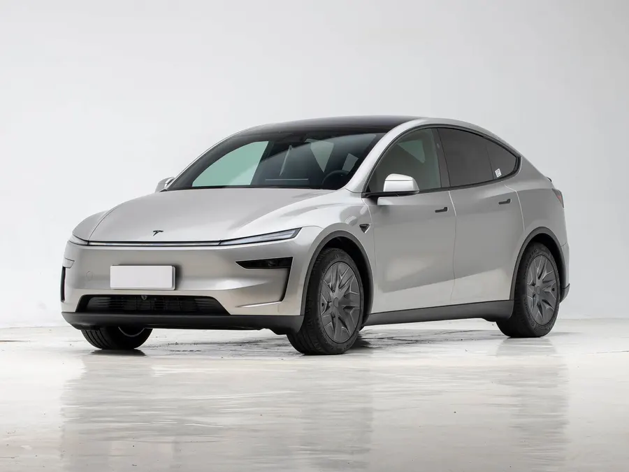Tesla — фото модели
