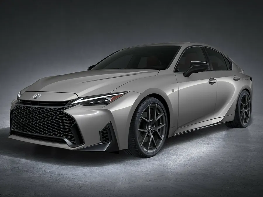 Lexus IS — фото модели
