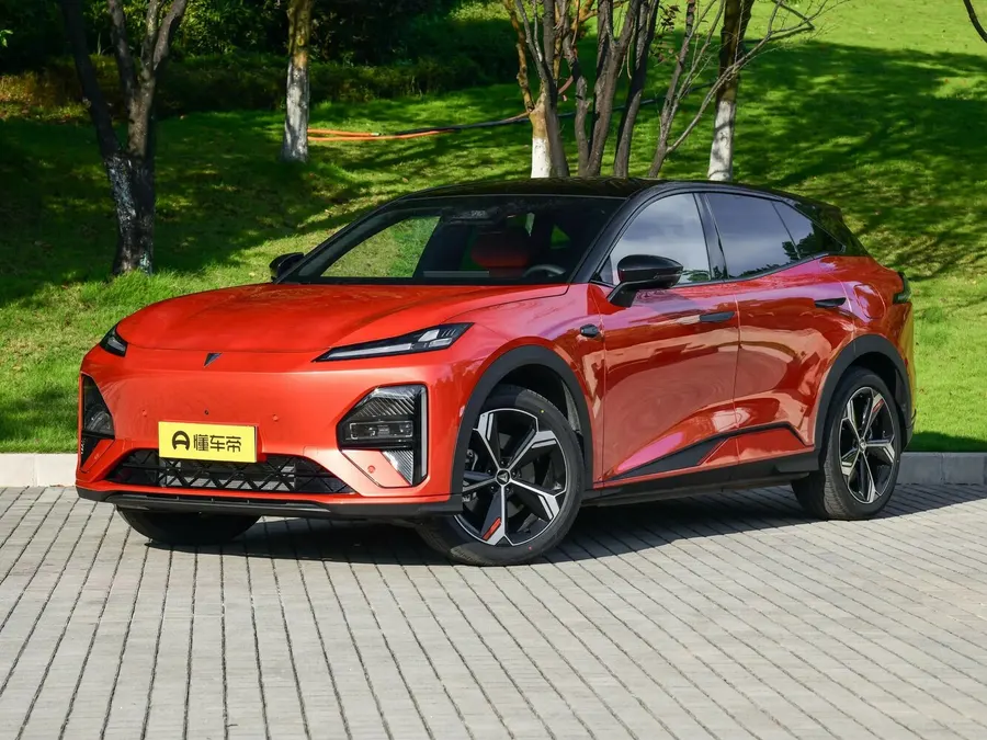 Changan Deepal S07 (S7) — фото модели