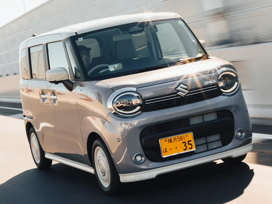Suzuki Wagon R Smile — фото модели