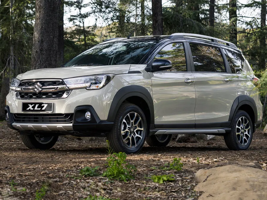 Suzuki XL7 — фото модели