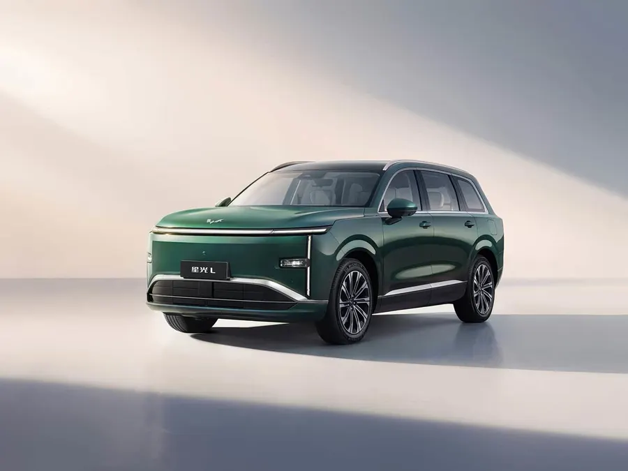 Wuling Starlight L — фото модели