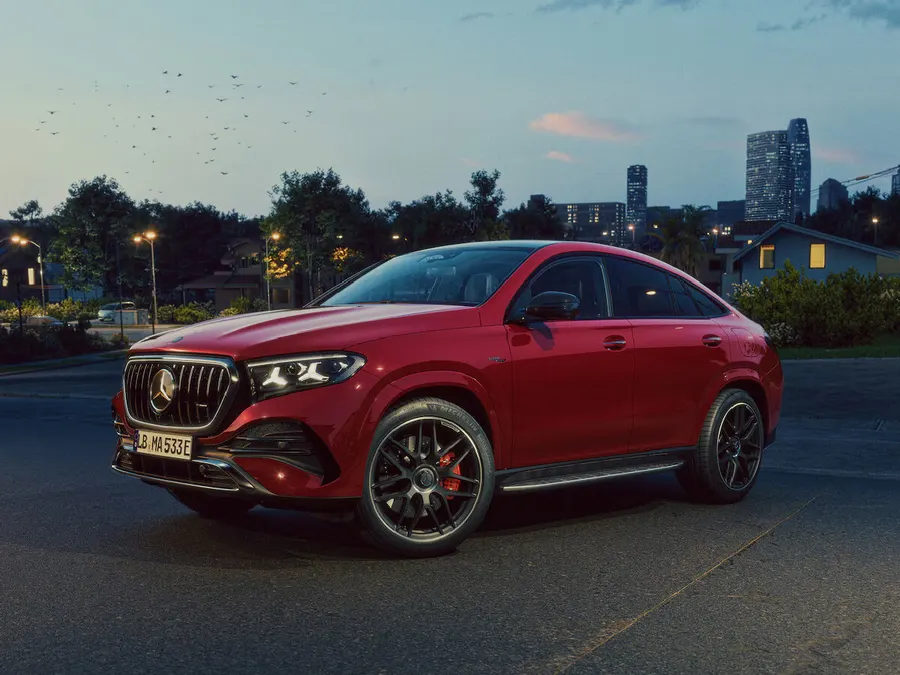 Mercedes-Benz — фото модели