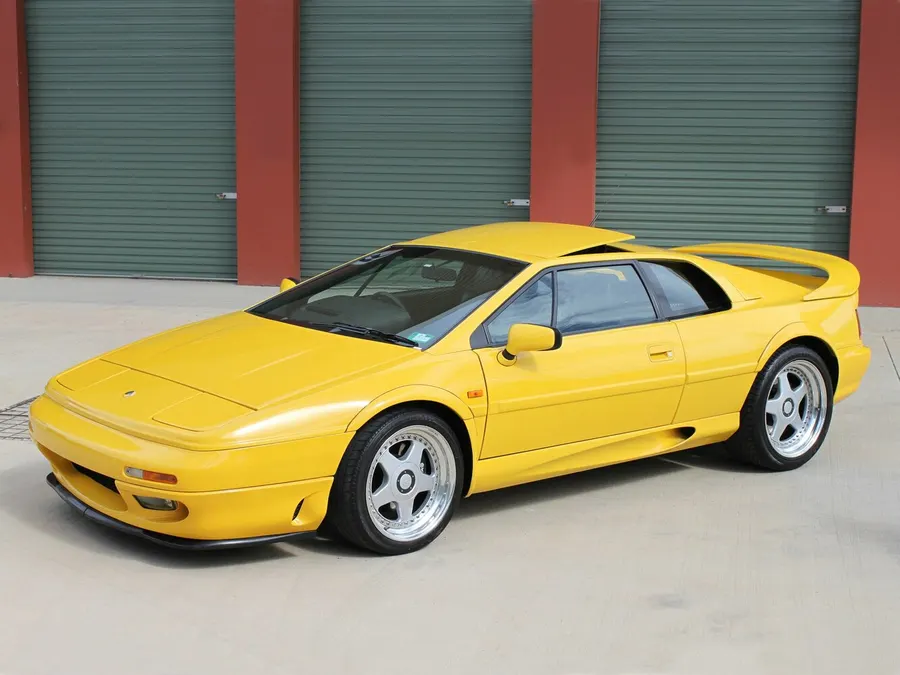 Lotus Esprit — фото модели