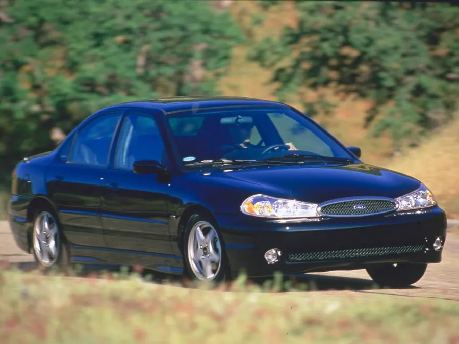 Ford Contour — фото модели