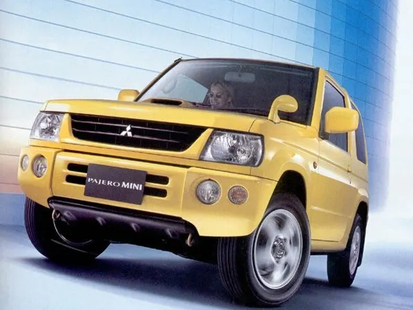 Mitsubishi Pajero Mini — фото модели