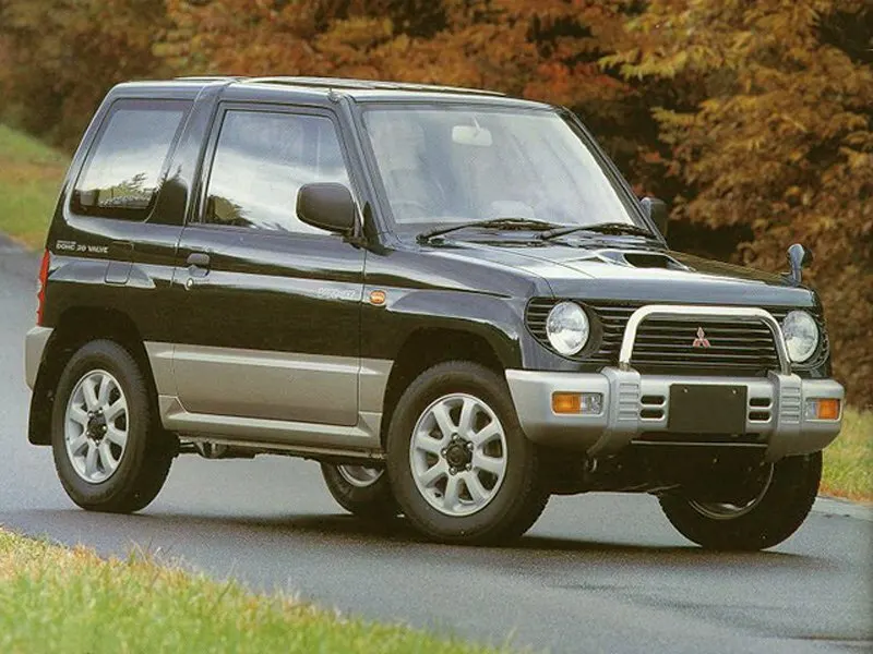 Mitsubishi Pajero Junior — фото модели