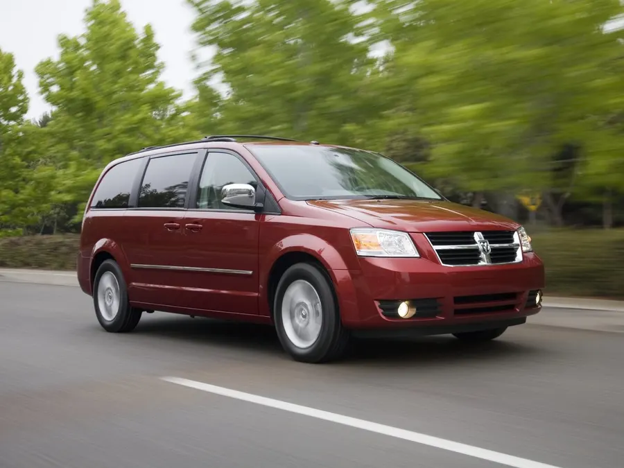 Dodge Caravan — фото модели