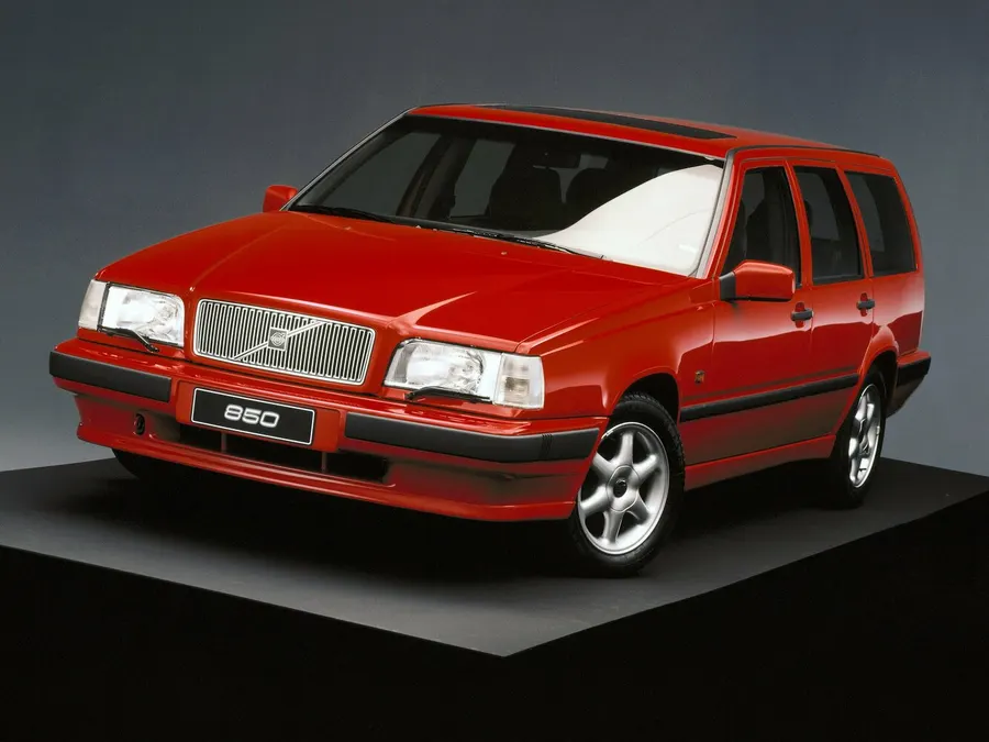 Volvo 850 — фото модели