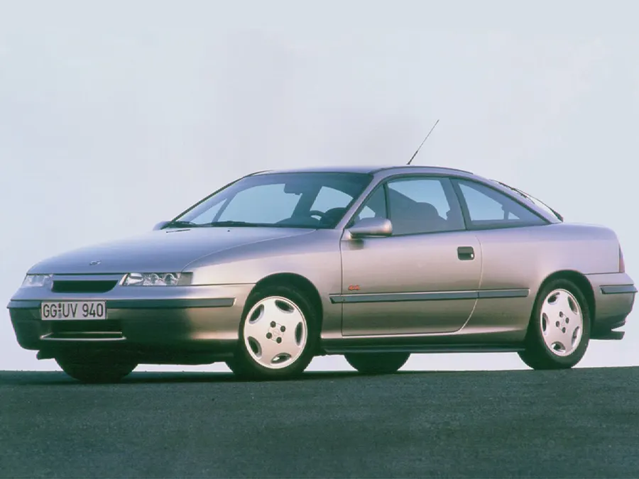 Opel Calibra — фото модели
