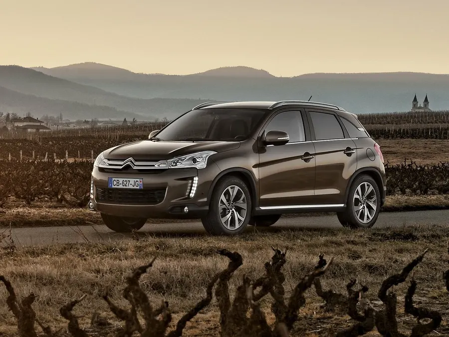 Citroen C4 Aircross — фото модели