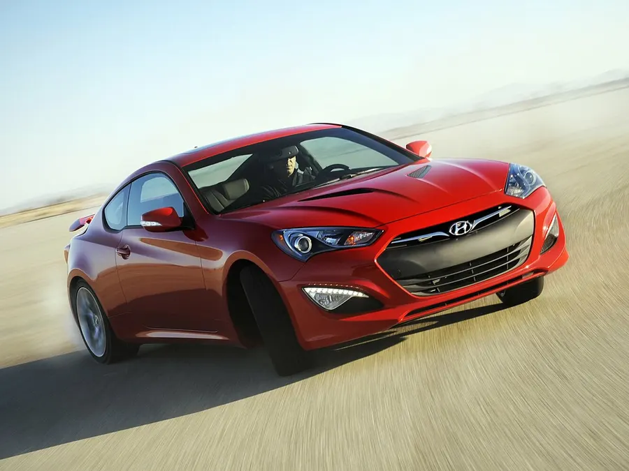 Hyundai Genesis Coupe — фото модели